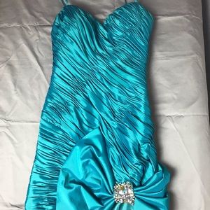 Mac Duggal cocktail dress!